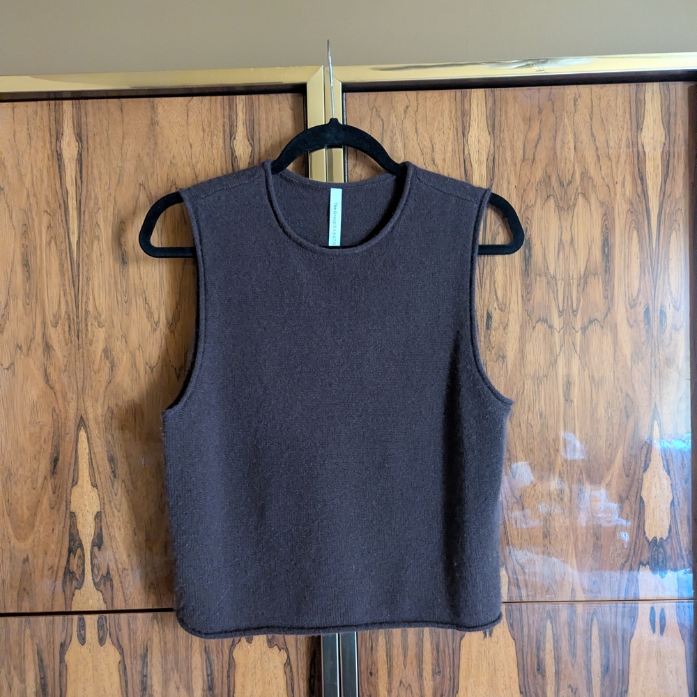 Aritzia Cashmere Babaton Dark Brown Sleeveless Ribbed-Edge Tank